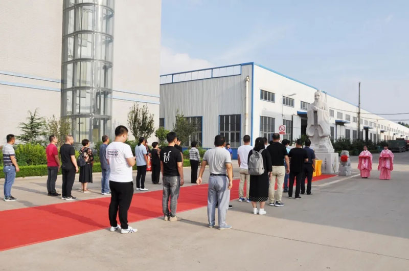 感恩有您，一路同行--熱烈歡迎保定包裝協(xié)會(huì)蒞臨信川參觀指導(dǎo)！